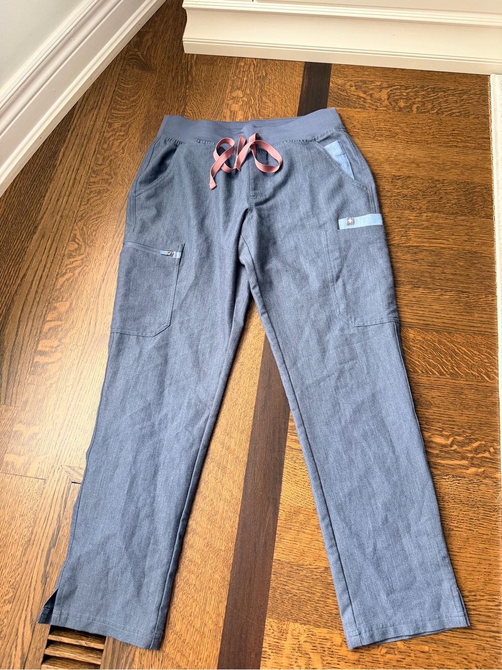 FIGS Yola High-Rise Slim Scrub Pant™ Women’s Size Small 27” Inseam Like New